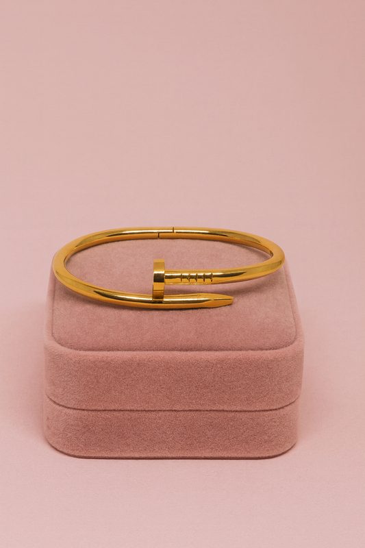 Brazalete CLAVO