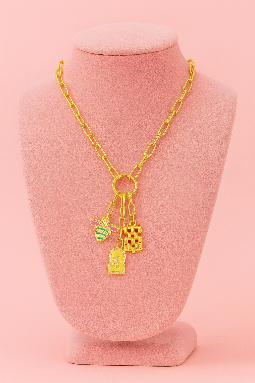 Collar REINA